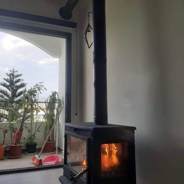 Yüksek Verimli Döküm Odun & Kömür Sobası - Retro Lux, Çift Yanmalı Sistem