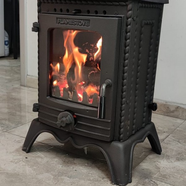 Minör Yüksek Mukavemetli Pik Döküm Soba | Yüksek Verimli Odun & Kömür Sobası, Schott Robax Camlı, 50 m2 Isıtma